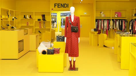 fendi outlet nederland|fendi factory outlet.